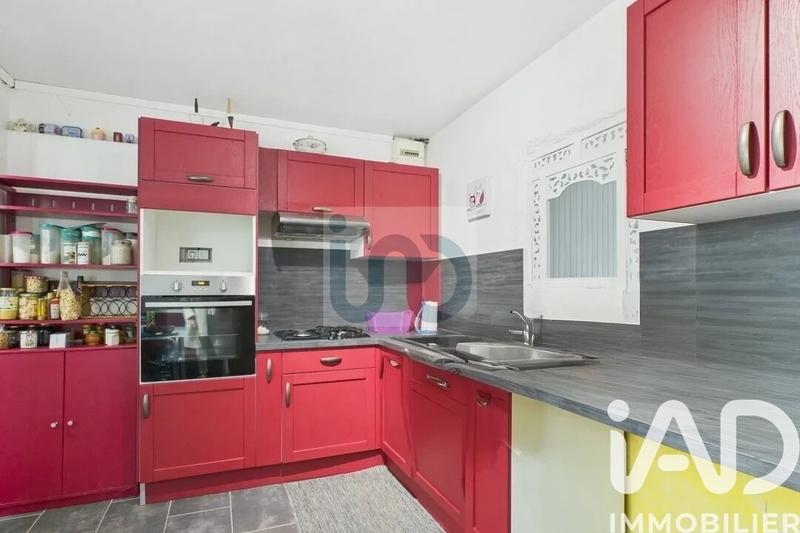 Maison - 88 m² - 4 pièces