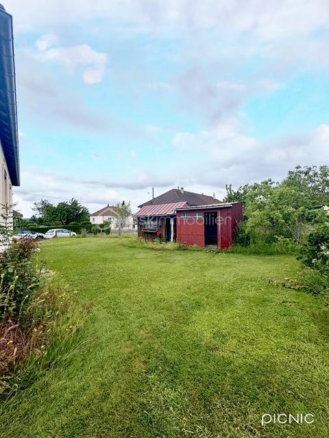 Maison traditionnelle - 85 m² - 4 pièces