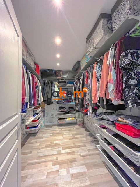 Maison - 163 m² - 4 pièces