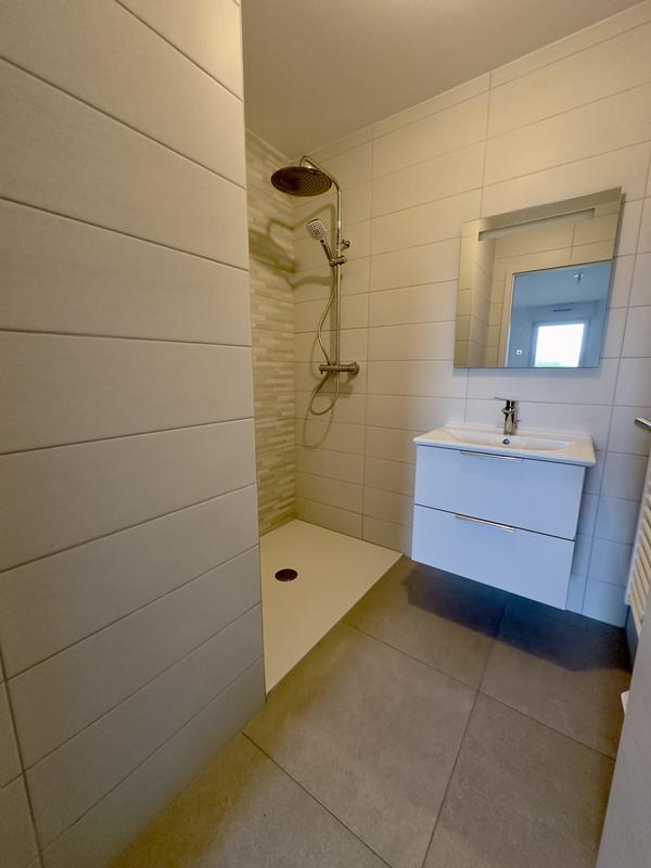 Appartement - 94 m² - 4 pièces