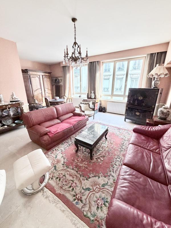 Appartement - 128 m² - 4 pièces