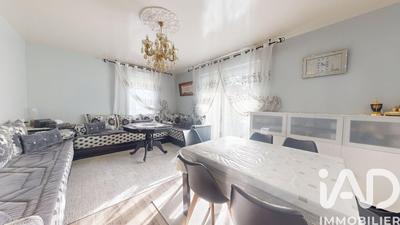 Appartement - 74 m² - 4 pièces