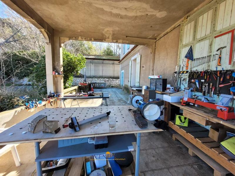 Maison - 225 m² - 10 pièces