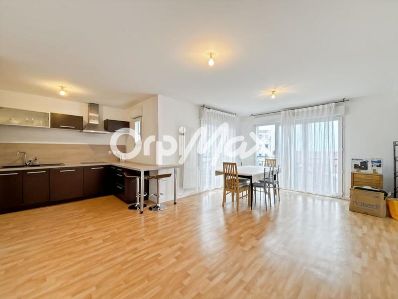 Appartement - 77 m² - 3 pièces