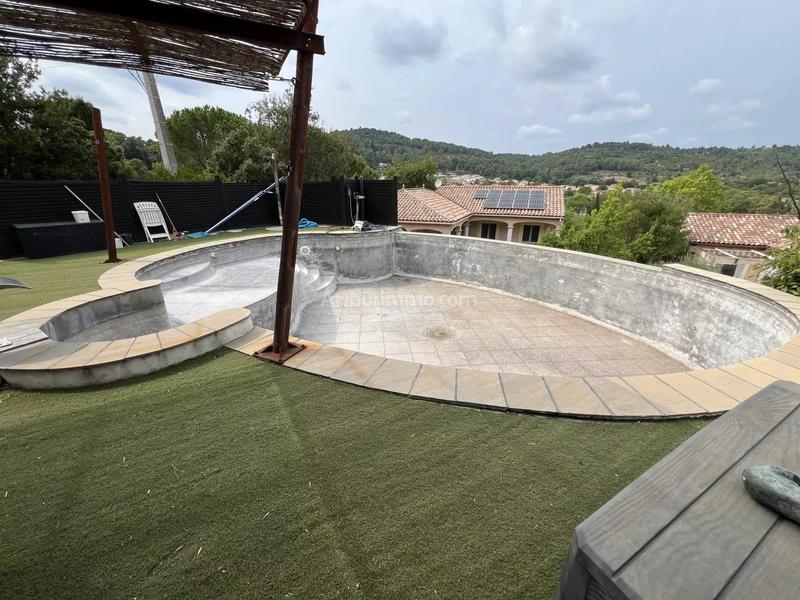 Maison - 155 m² - 5 pièces