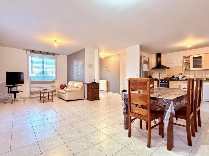 Maison - 105 m² - 6 pièces