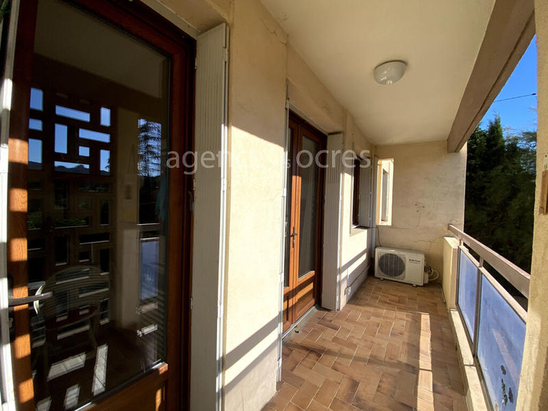 Appartement - 75 m² - 4 pièces