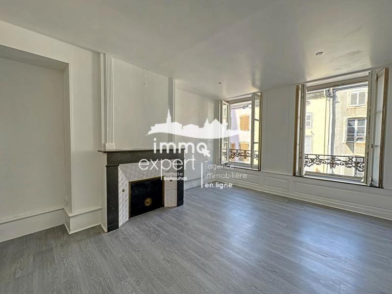 Appartement - 93 m² - 3 pièces