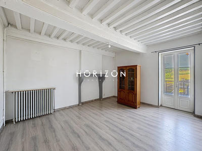 Maison ancienne - 94 m² - 4 pièces