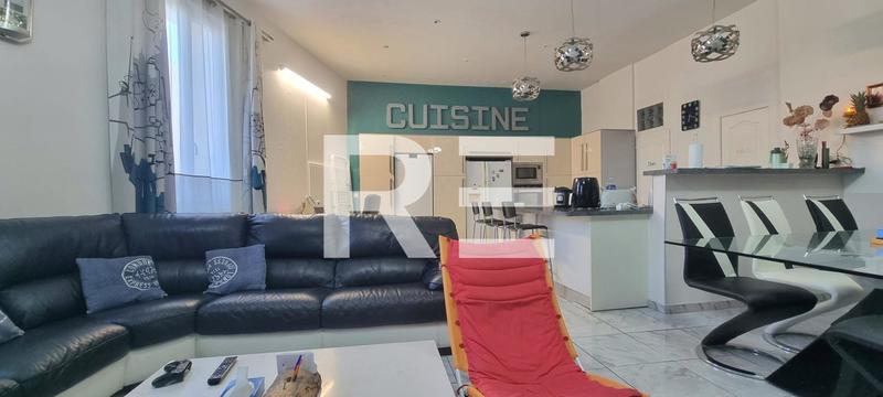 Immeuble - 445 m² - 11 pièces