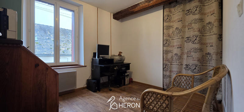 Maison - 111 m² - 7 pièces