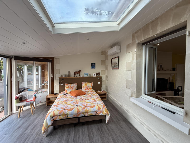 Maison - 214 m² - 7 pièces