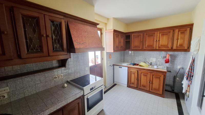 Maison - 183 m² - 8 pièces