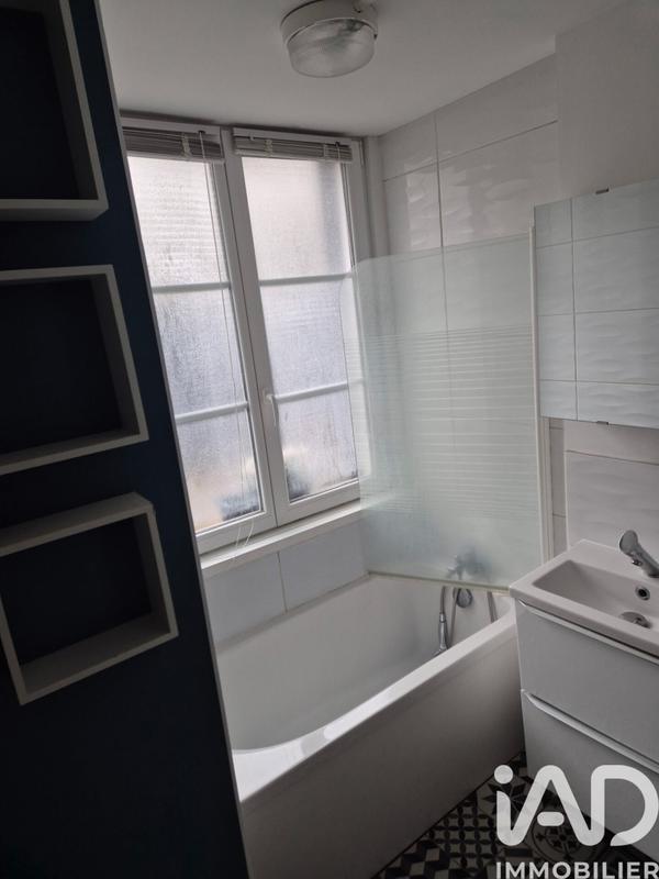 Maison - 65 m² - 5 pièces