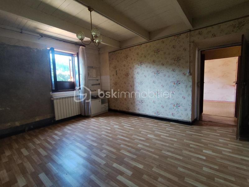 Maison de village - 167 m² - 10 pièces