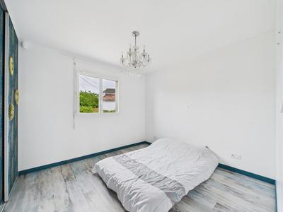 Maison - 129 m² - 6 pièces