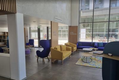 Local d'activités - 2 570 m²