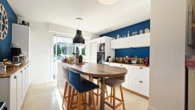 Maison - 144 m² - 6 pièces