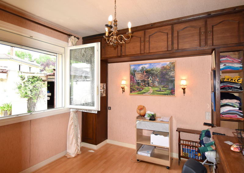 Maison - 87 m² - 5 pièces