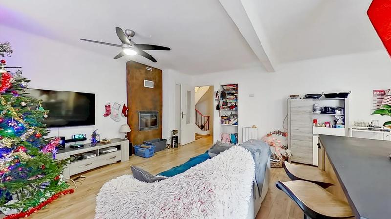 Maison - 92 m² - 4 pièces