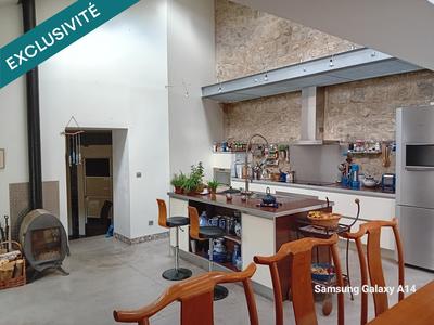 Villa - 201 m² - 6 pièces