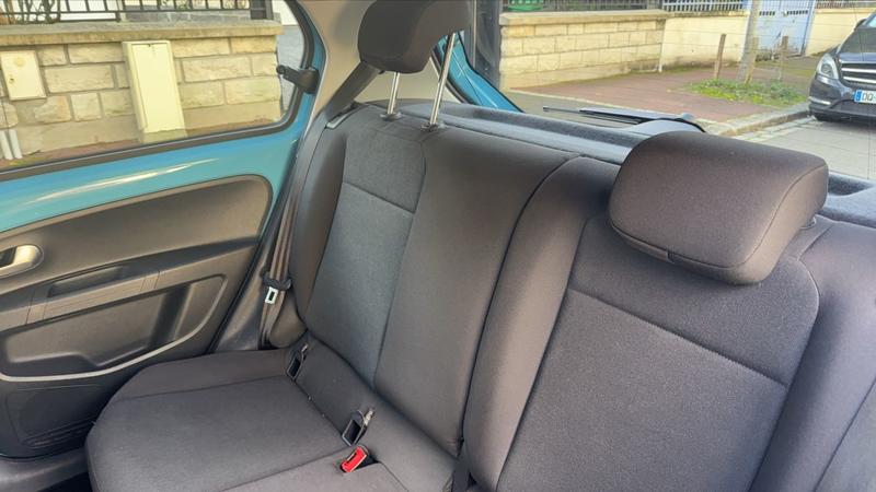 Volkswagen E-Up! 82 16 kWh .