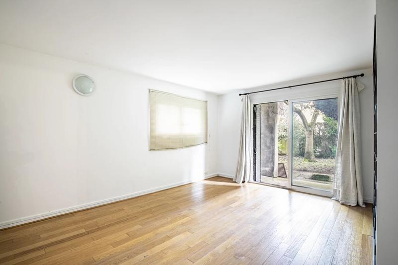 Maison - 212 m² - 7 pièces