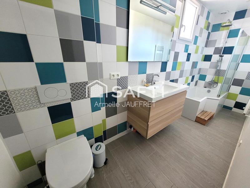 Maison - 105 m² - 5 pièces