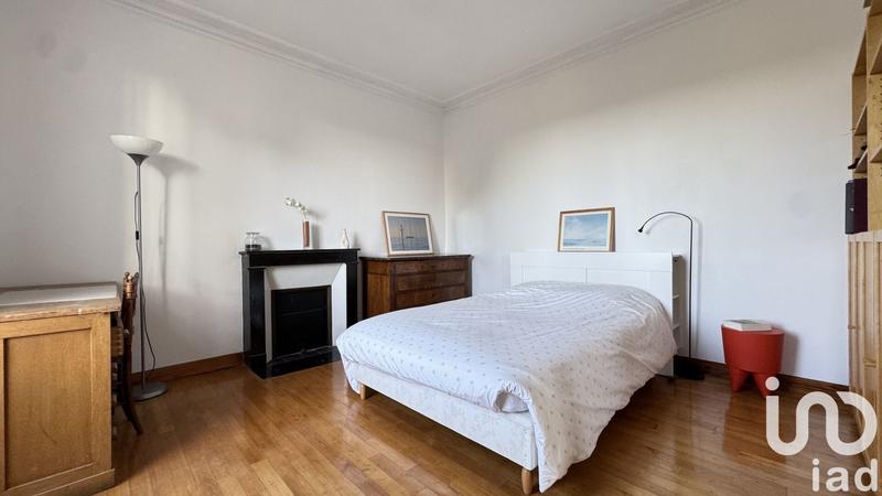 Maison - 261 m² - 12 pièces