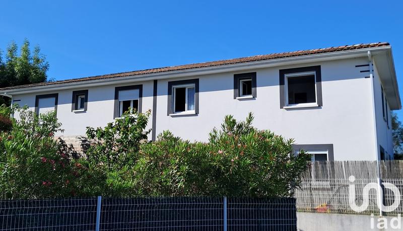 Appartement - 100 m² - 4 pièces