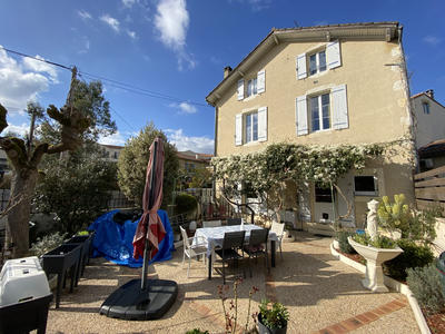 Maison de village - 144 m² - 6 pièces
