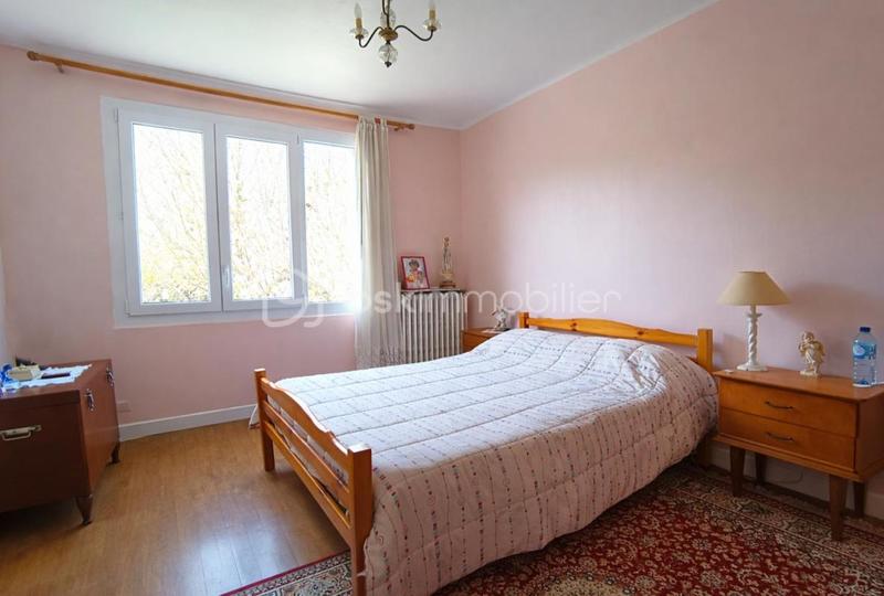 Maison - 150 m² - 7 pièces