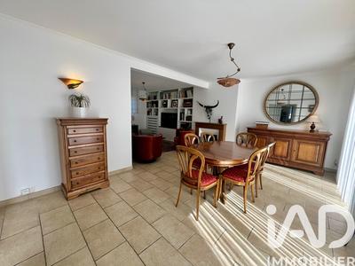 Maison - 127 m² - 5 pièces