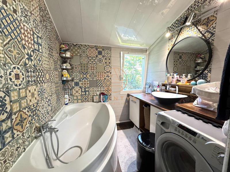 Maison - 70 m² - 4 pièces