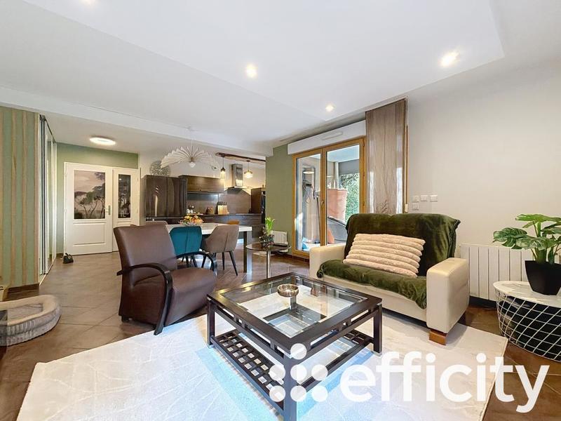 Appartement - 94 m² - 4 pièces