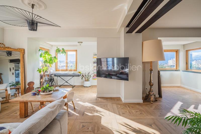 Duplex - 115 m² - 5 pièces