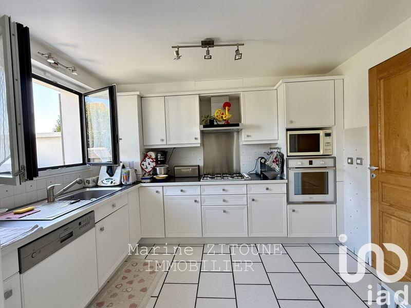 Maison - 127 m² - 6 pièces