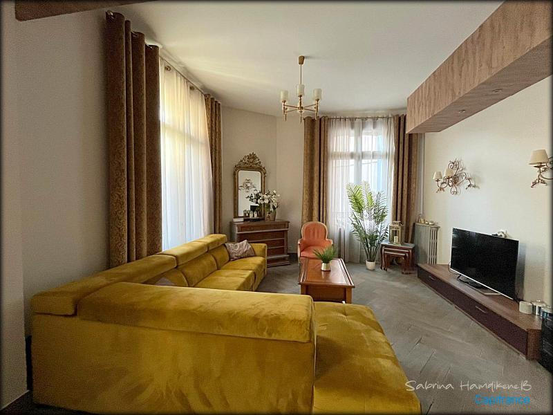 Maison de ville - 142 m² - 4 pièces