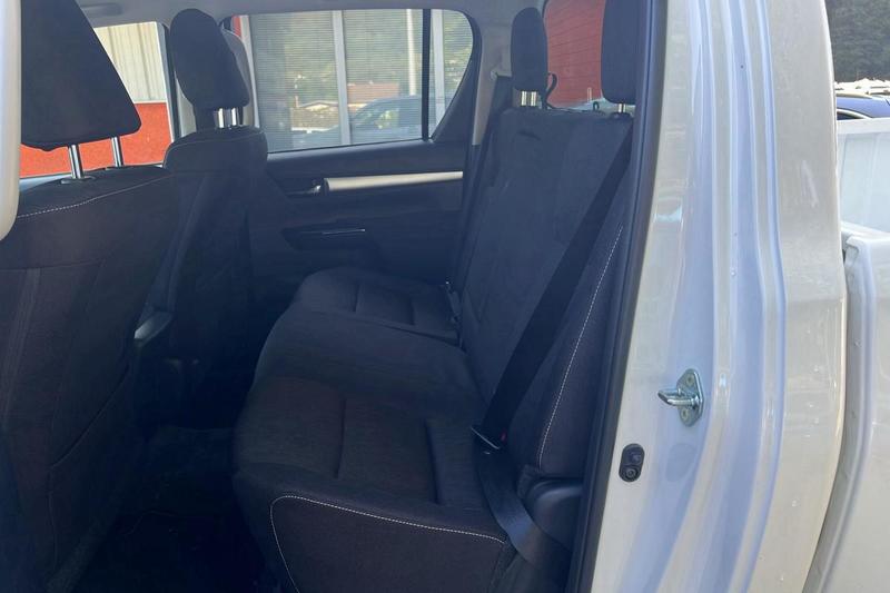 Toyota Hilux 2.4 D4-D 150 Bva Legende