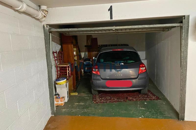 Studio - 40 m² - 1 pièce