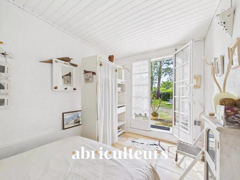 Villa - 174 m² - 10 pièces