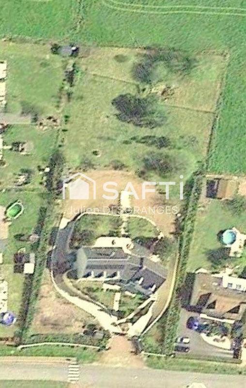 Maison - 355 m² - 15 pièces