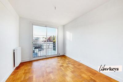 Appartement - 92 m² - 4 pièces
