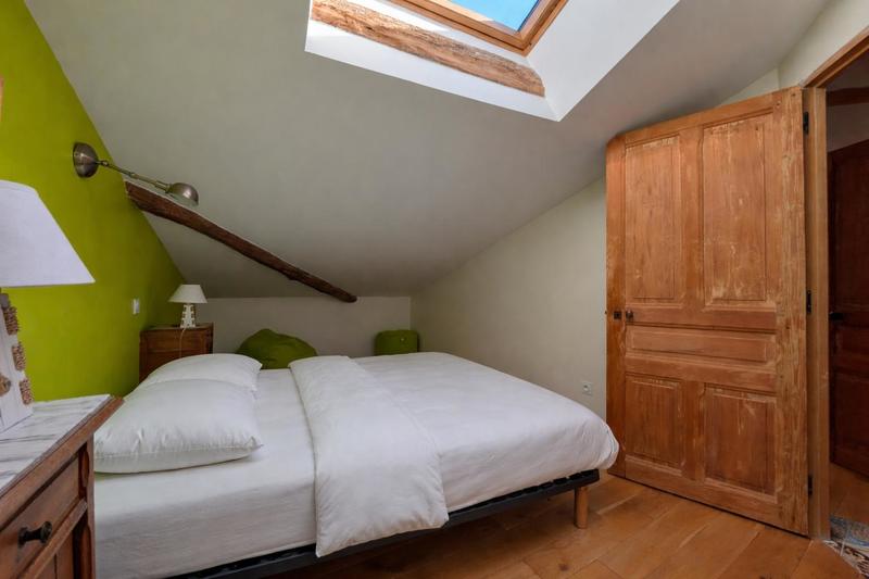 Maison - 148 m² - 9 pièces