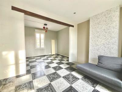 Maison - 120 m² - 4 pièces