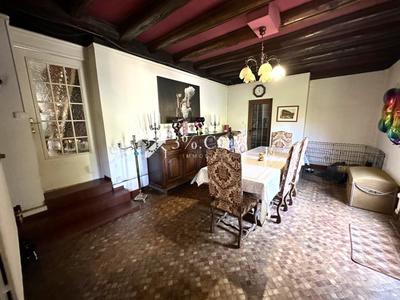 Maison de village - 210 m² - 8 pièces