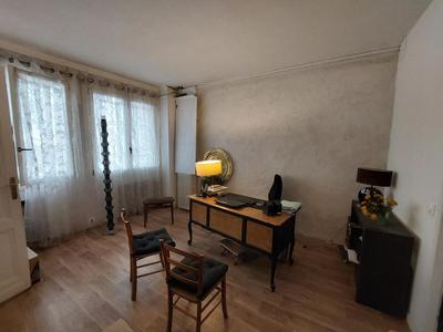 Maison - 83 m² - 4 pièces