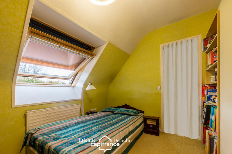 Maison - 95 m² - 5 pièces