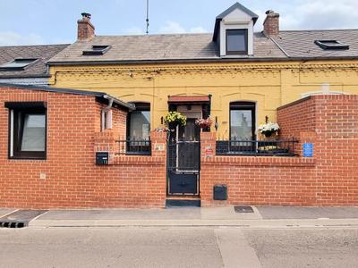 Maison - 83 m² - 5 pièces