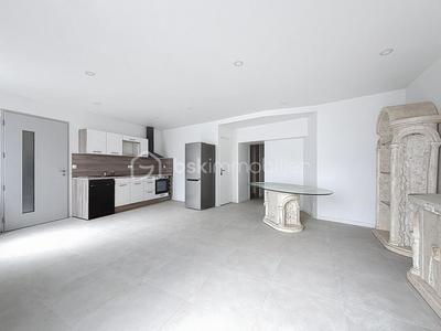 Appartement - 75 m² - 3 pièces